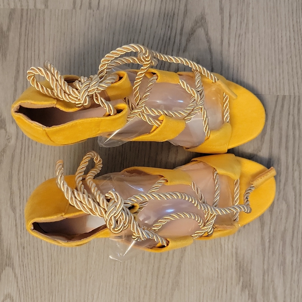 Size 7 Women Pumps Lace Up High Heels